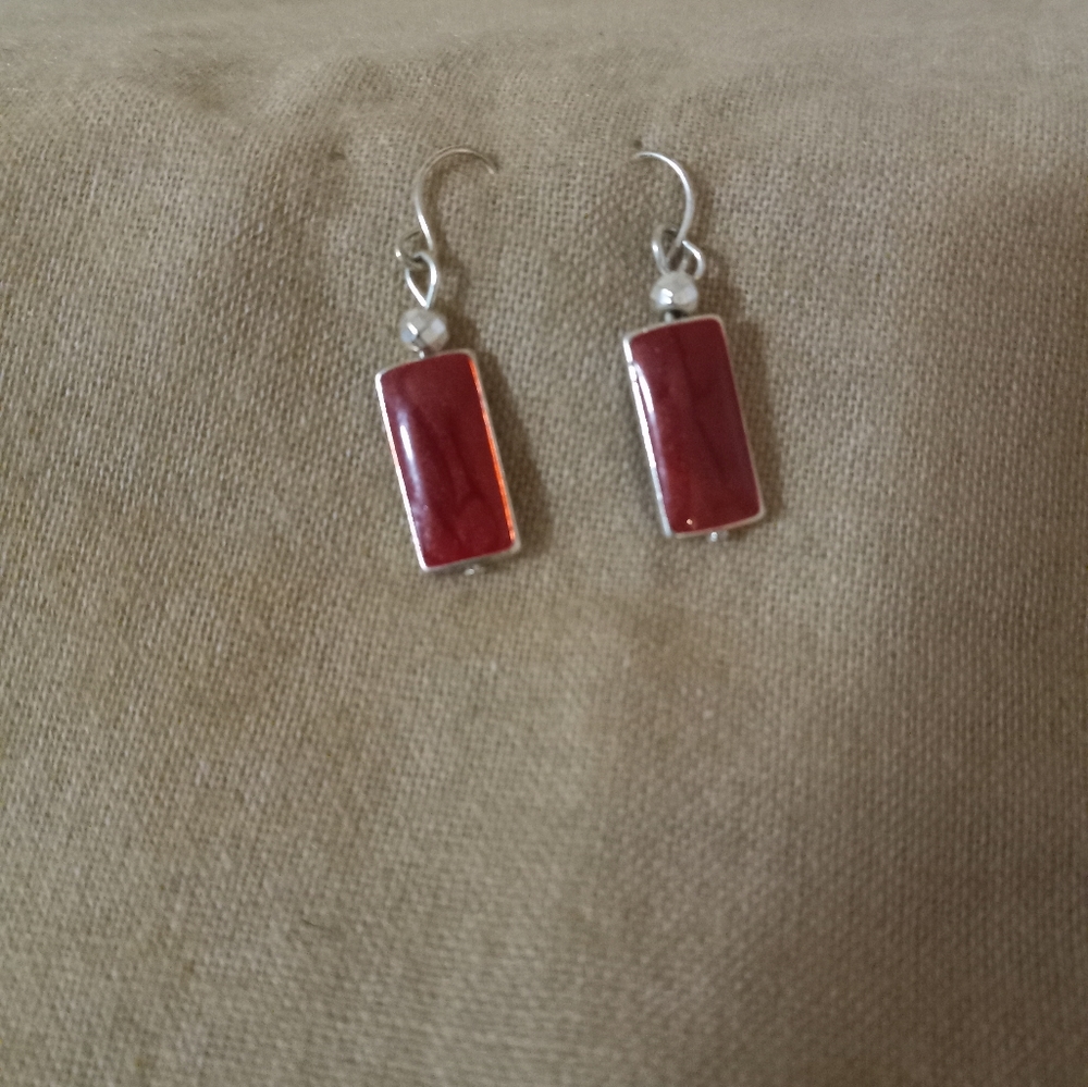 Beautiful red rectangular shape earring